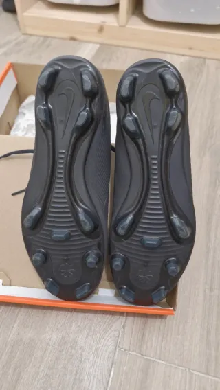 Botas de Fútbol Nike Negras Nike Mercurial Zoom Su