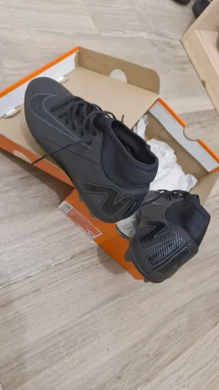 Botas de Fútbol Nike Negras Nike Mercurial Zoom Su