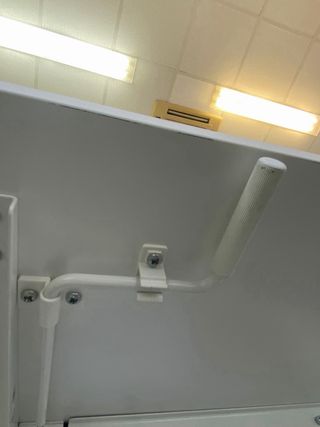 Vendo 2 Escritorios Ikea Blancos