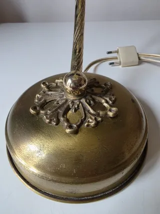 Lampada retrò da comodino