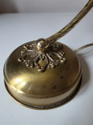 Lampada retrò da comodino