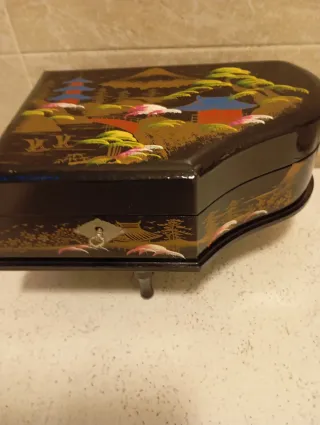 Portagioie antico pianoforte ballerina con carion