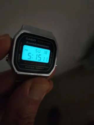 Reloj Casio Vintage Digital Plata