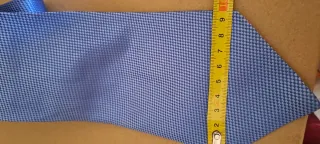 Corbata Burberry Seda Azul Plateado