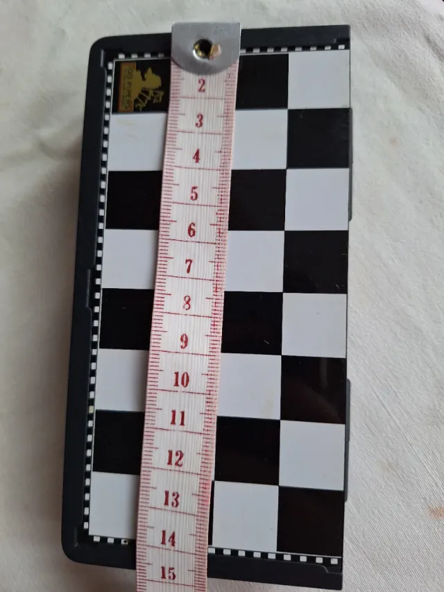 Ajedrez magnético portátil