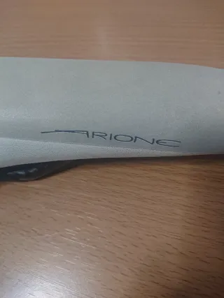 Sillín Fizik Carbono Alta Gama