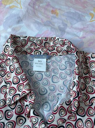 Blusa estampada talla SG