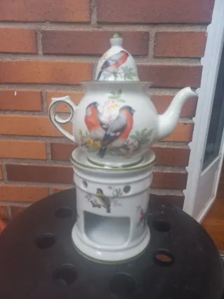 Tetera con soporte decorada
