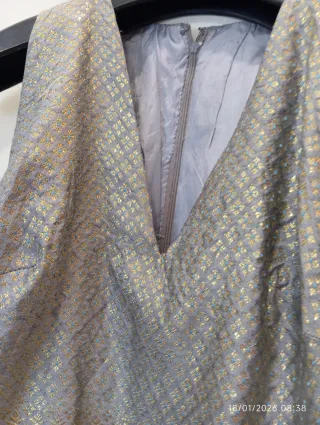 Abito elegante vintage oro e grigio carnevale