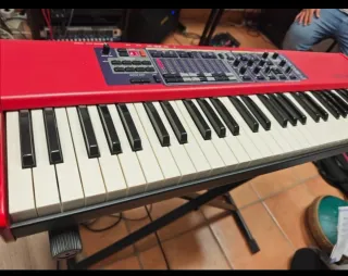 NORD ELECTRO 2 + funda