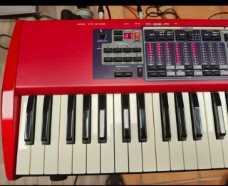 NORD ELECTRO 2 + funda
