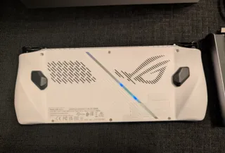 Asus ROG Ally z1 extreme