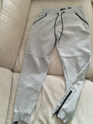 Lote: Sudadera, Pantalón y Bermuda