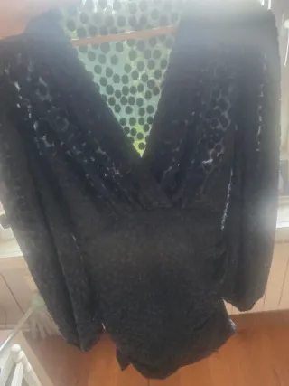 Vestido Maje negro talla 40