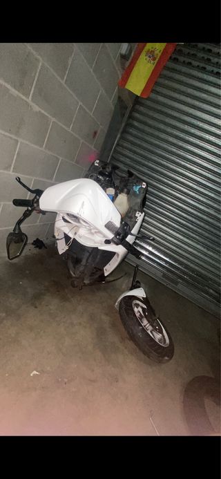 Yamaha Jog RR 50cc Scooter