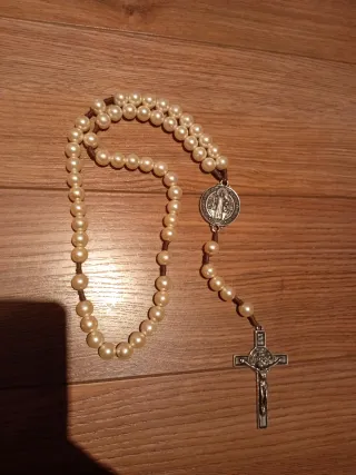 Rosario Blanco Perlas Plata