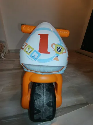 Moto de juguete sin pedales