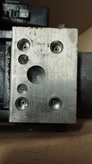 Unidad ABS Subaru Impreza WRX