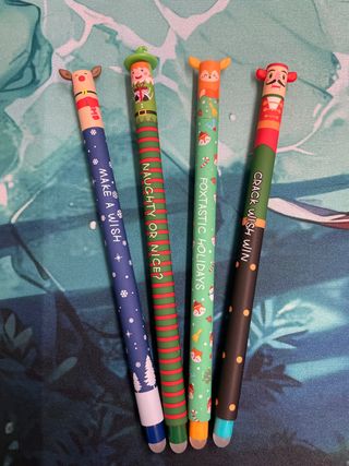 Set 4 penne cancellabili tema natalizio