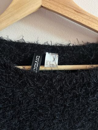 Jersey H&M Negro Peludo Corto