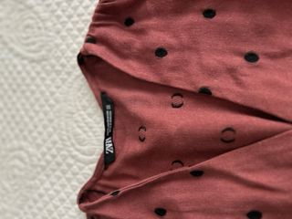 Vestido Zara lunares negro talla XS