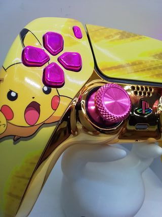 Mando PS5 DualSense Pikachu y Master Chief