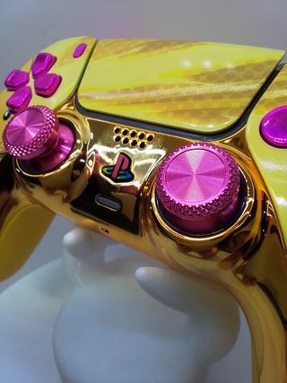 Mando PS5 DualSense Pikachu y Master Chief