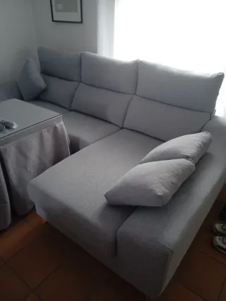 Sofá cherlon gris tela