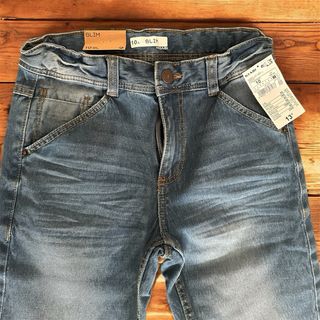 Vaqueros niño talla 10 con etiqueta