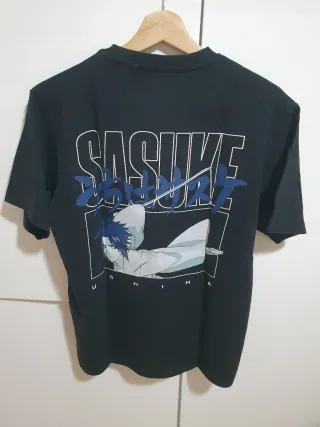 Camiseta Naruto Sasuke Pull&Bear Talla XS