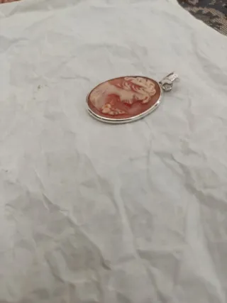 Cameo 25mm con montatura in argento 925