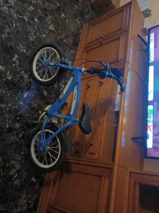 Bicicleta infantil azul 3-5 años