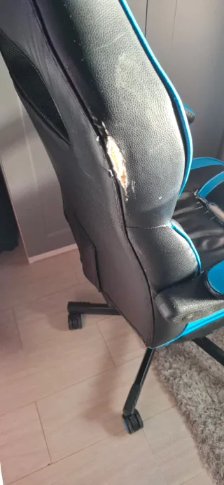 Silla Gamer BASETBL Azul y Negro