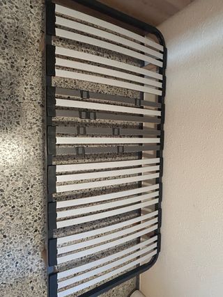 Estructura cama y colchón látex