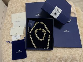 Conjunto Swarovski Angelic dorado