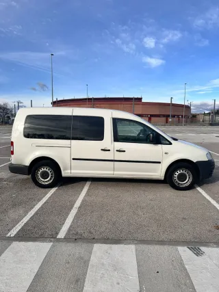 Volkswagen Caddy  Max 2010