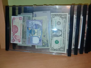 Monedas y Billetes Colección Planeta De Agostini