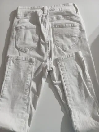 Pantalón vaquero blanco YJVIJD