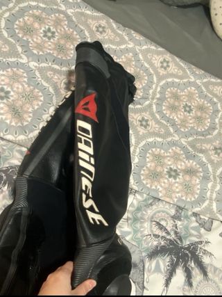 Mono Dainese Laguna Seca Talla 56