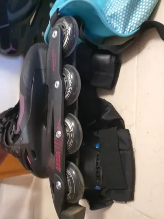 Patines en línea negros