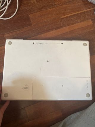 MacBook por partes