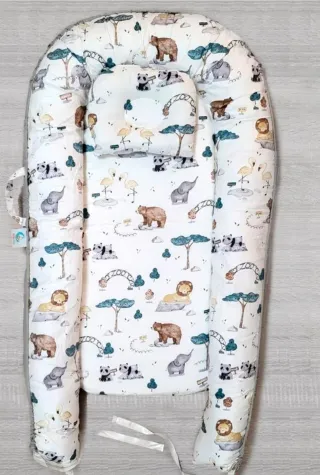Nido reductor cuna estampado zoo