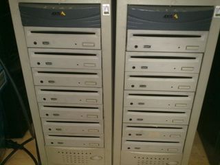 Cabinas de disco 5 -1/4 servidor NAS - AXIS CYCMA