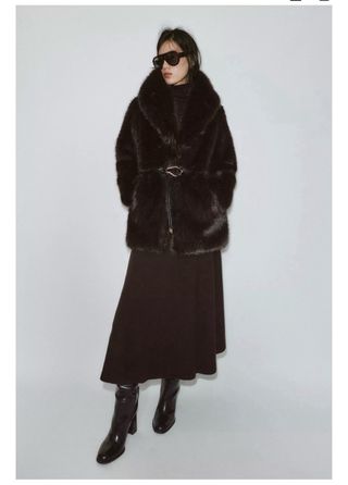 Abrigo Zara Marrón . Talla M