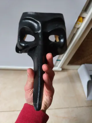 Máscaras Venecianas Negras para Restaurar