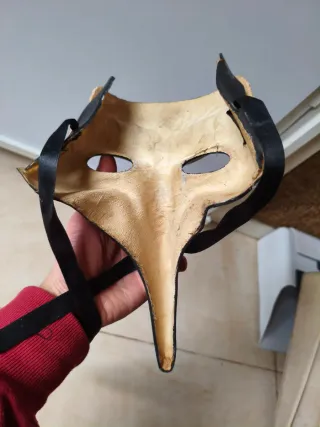 Máscaras Venecianas Negras para Restaurar