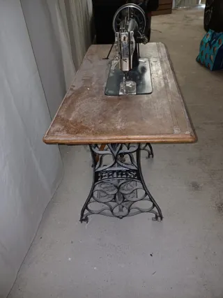 Máquina de coser Frias 1920