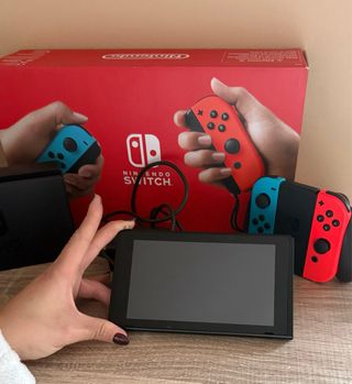 Nintendo Switch Azul y Rojo