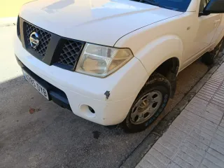 Nissan Pathfinder 2006