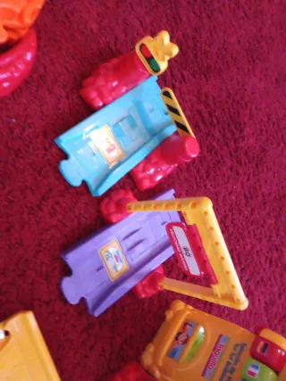 Dos sets de trenes pilas Chu Chu VTech